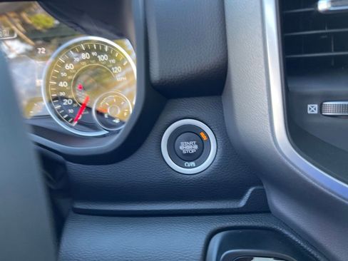 New 2022 RAM 1500 Big Horn image 44