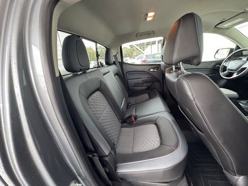 Used 2021 Chevrolet Colorado Z71 image 24