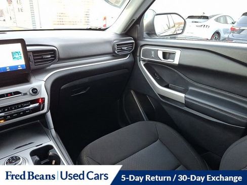 Certified 2022 Ford Explorer XLT w/ Class IV Trailer Tow Package image 18