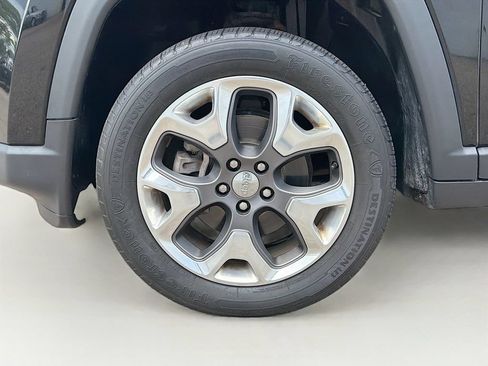 Used 2018 Jeep Compass Limited AWD/4WD image 30