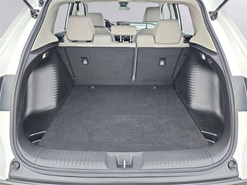 Certified 2023 Honda HR-V LX image 28