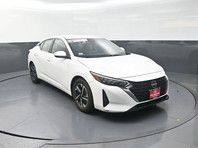 Used 2024 Nissan Sentra SV FWD image 10