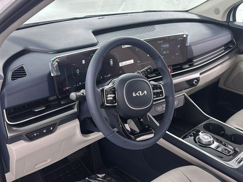 New 2026 Kia Carnival SX w/ SX Dark Edition Package FWD image 38