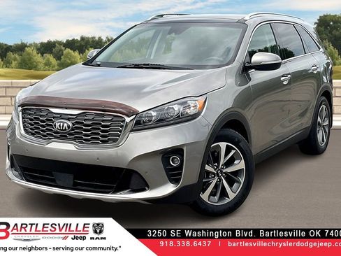 Used 2019 Kia Sorento EX w/ EX Touring Package image 1