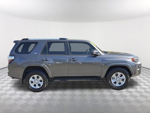Used 2022 Toyota 4Runner SR5 Premium w/ Moonroof Package image 19