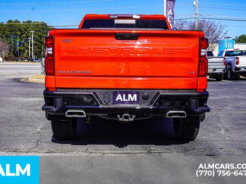 Used 2021 Chevrolet Silverado 1500 LT Trail Boss w/ Convenience Package II image 14