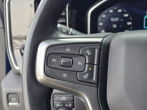 Used 2023 Chevrolet Silverado 1500 LT Trail Boss w/ LPO, Dark Essentials Package image 17