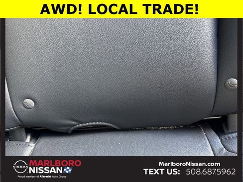 Used 2018 Toyota RAV4 SE image 18