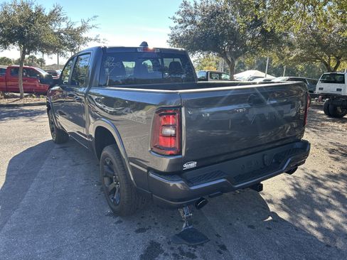 New 2026 RAM 1500 4x4 Crew Cab image 5