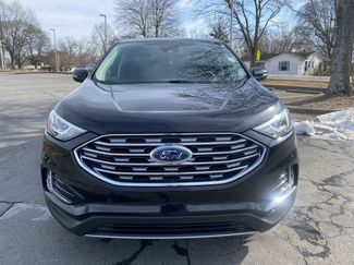 Used 2022 Ford Edge Titanium video 2