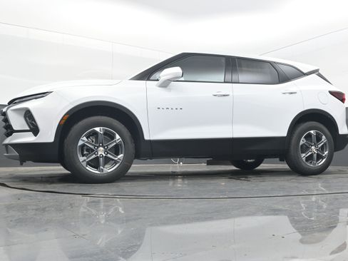 New 2026 Chevrolet Blazer LT FWD image 26