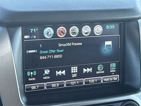 Used 2020 Chevrolet Suburban Premier w/ Premier Plus Edition image 5