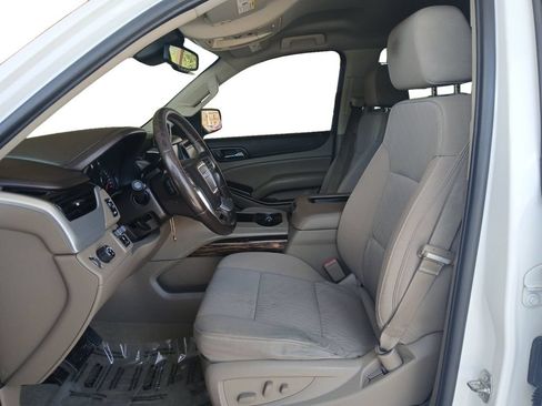 Used 2015 GMC Yukon XL SLE w/ Convenience Package RWD image 9