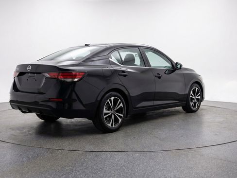 Used 2025 Nissan Sentra SV image 9