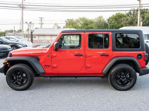 Used 2023 Jeep Wrangler Unlimited Sport AWD/4WD image 7