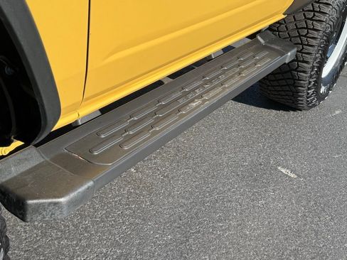 Used 2023 Ford Bronco Heritage Edition image 36