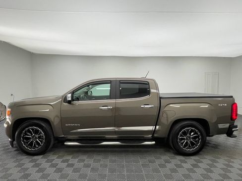 Used 2016 GMC Canyon SLT w/ Driver Alert Package AWD/4WD image 11