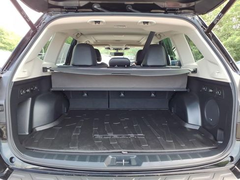 Certified 2023 Subaru Forester Limited w/ Popular Package #2 AWD/4WD image 18