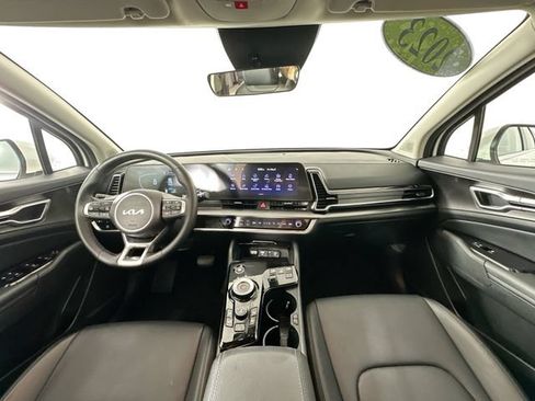 Used 2023 Kia Sportage EX AWD/4WD image 3