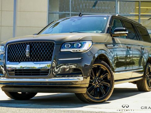 Used 2023 Lincoln Navigator L Black Label AWD/4WD image 1