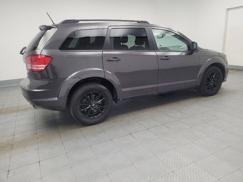 Used 2020 Dodge Journey SE w/ SE Popular Equipment Group FWD image 10