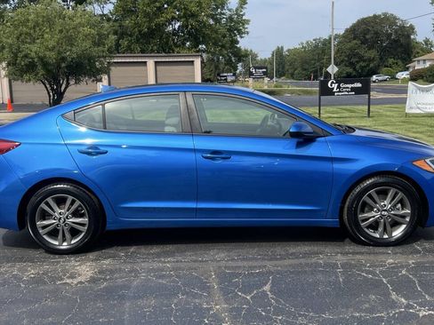 Used 2017 Hyundai Elantra SE w/ SE A/T Tech Package 03 image 6