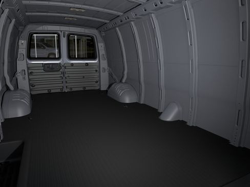 New 2026 GMC Savana 2500 Extended RWD image 17