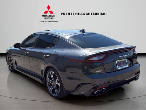 Used 2021 Kia Stinger GT2 RWD image 7
