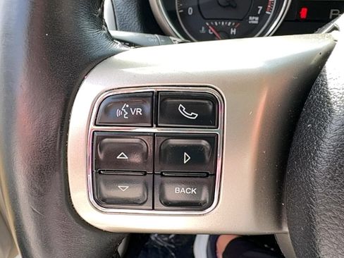 Used 2013 Jeep Grand Cherokee Limited image 16