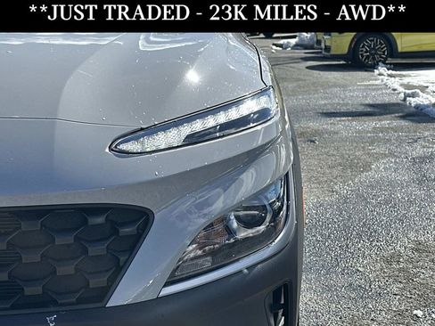 Used 2023 Hyundai Kona SEL w/ Convenience Package image 6