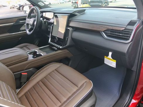 New 2026 GMC Acadia Denali Ultimate image 24