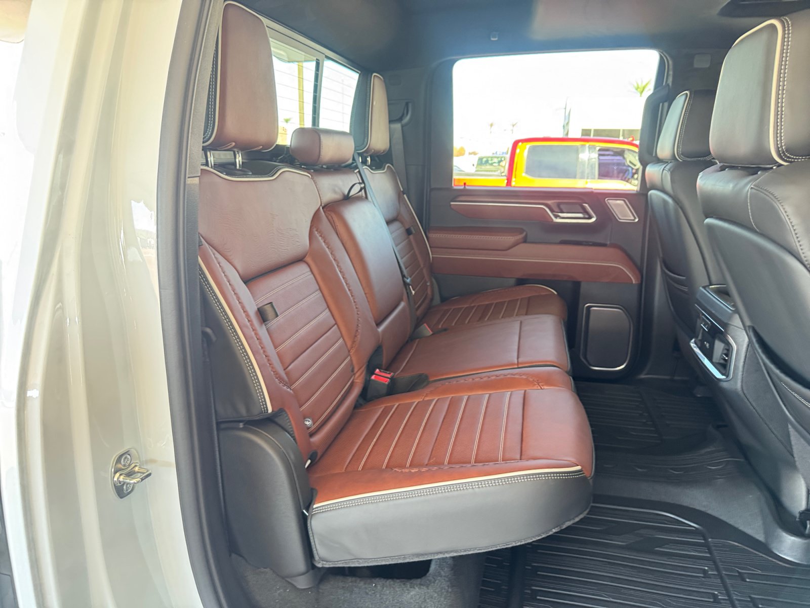 Used 2026 GMC Sierra 2500 Denali Ultimate AWD/4WD image 28