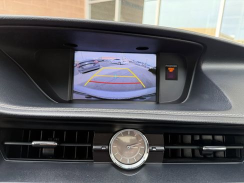 Used 2015 Lexus ES 350 w/ Premium Package FWD image 20