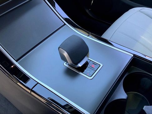 New 2026 Land Rover Range Rover Evoque S image 8