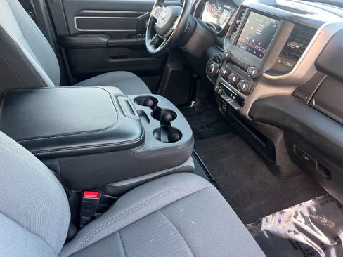 Used 2024 RAM 2500 Big Horn w/ Bed Utility Group image 15