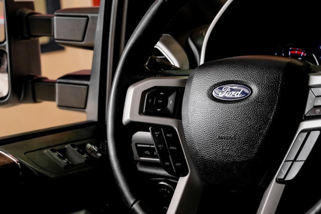 Used 2019 Ford F250 Lariat w/ Lariat Value Package AWD/4WD image 19
