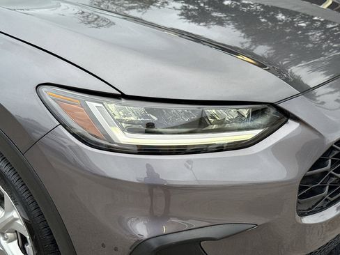 Certified 2023 Honda HR-V LX image 33