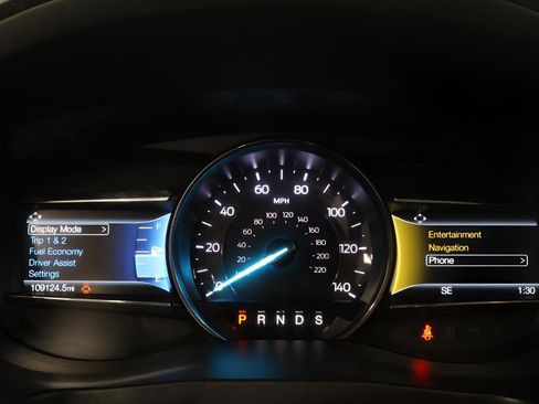 Used 2018 Ford Explorer Sport w/ Equipment Group 401A AWD/4WD image 16