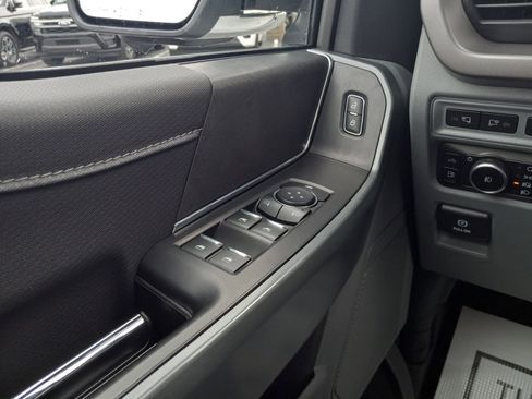 Used 2024 Ford F150 XLT w/ Equipment Group 302A MID image 28