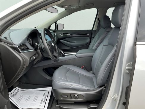 Used 2021 Buick Enclave Essence w/ Sport Touring Edition image 29