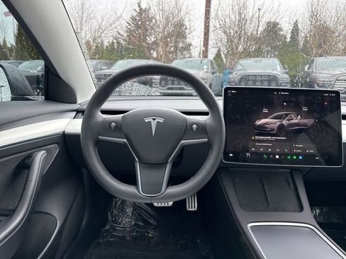 Used 2023 Tesla Model 3 Performance image 21