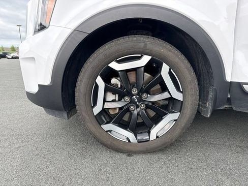 Used 2024 Kia Telluride S AWD/4WD image 40
