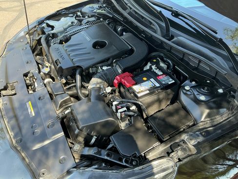 Used 2024 Nissan Altima 2.0 SR FWD image 13