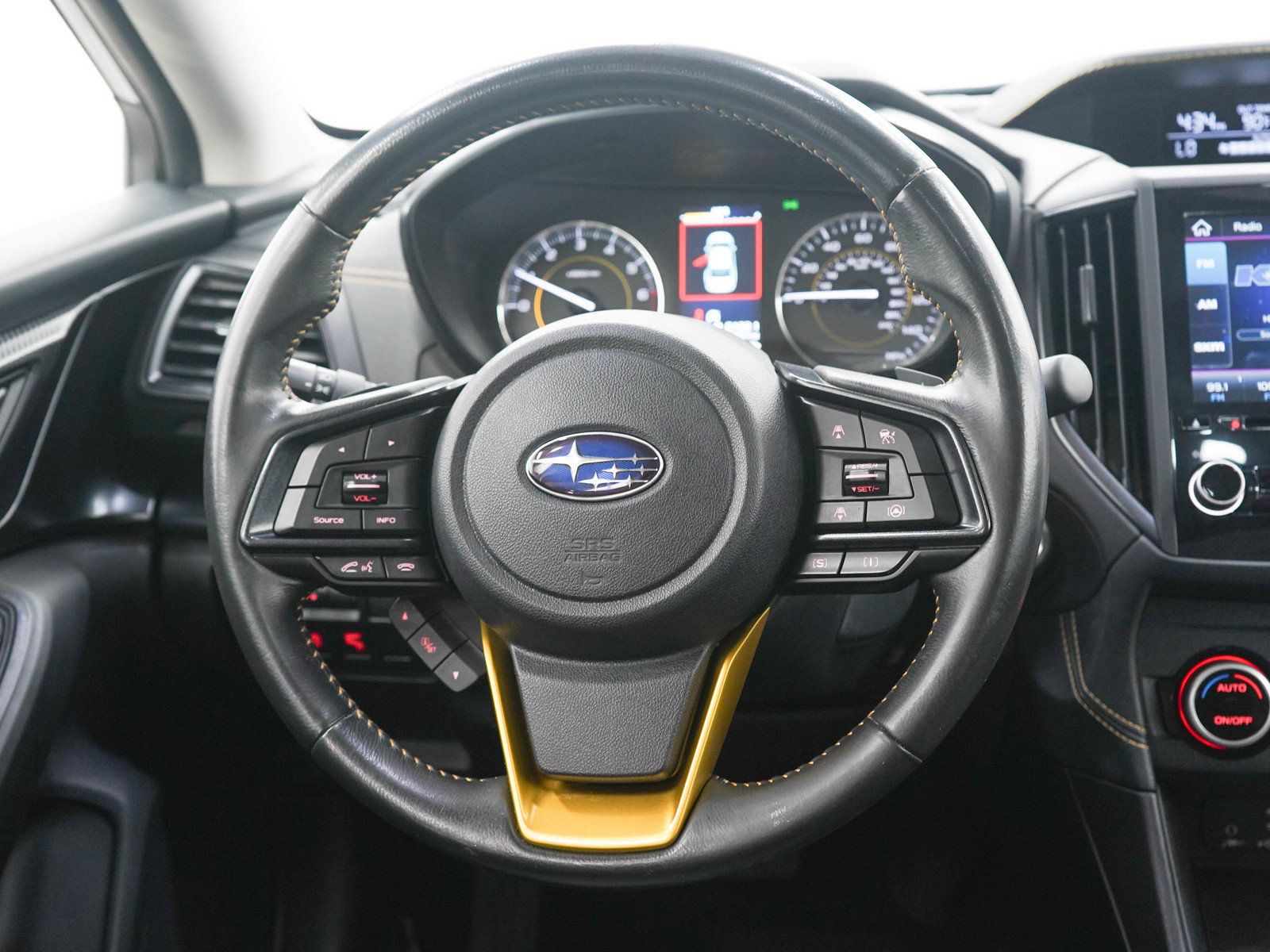Used 2021 Subaru Crosstrek 2.5i Sport w/ Moonroof Package AWD/4WD image 16