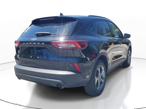 Used 2025 Ford Escape ST-Line image 6