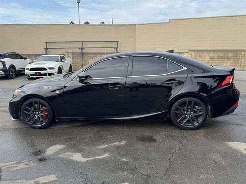 Used 2016 Lexus IS 350 RWD image 9