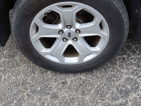 Used 2013 Ford Edge SEL image 23