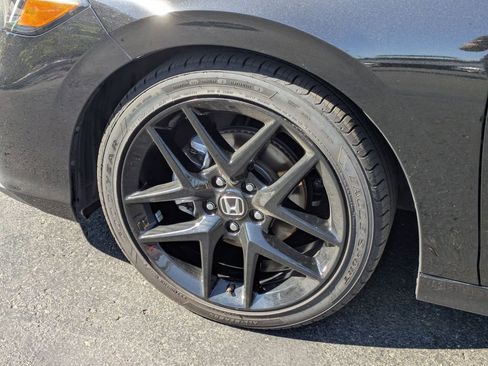 Used 2025 Honda Civic Sport image 13