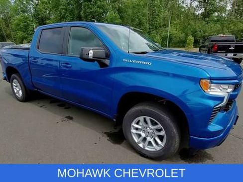 Used 2023 Chevrolet Silverado 1500 RST w/ Convenience Package II AWD/4WD image 2