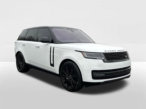 Certified 2023 Land Rover Range Rover SE image 5
